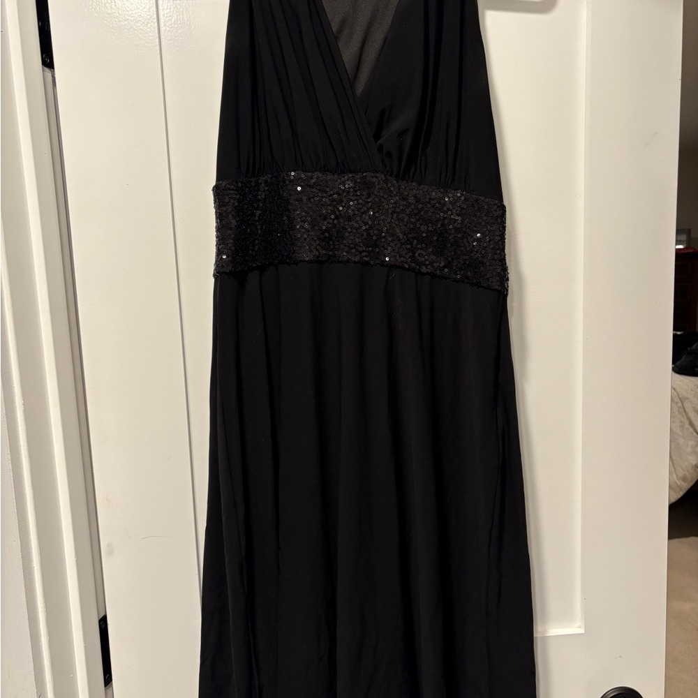Evan Picone Black Halter Neck Dress with Sequin Detail
